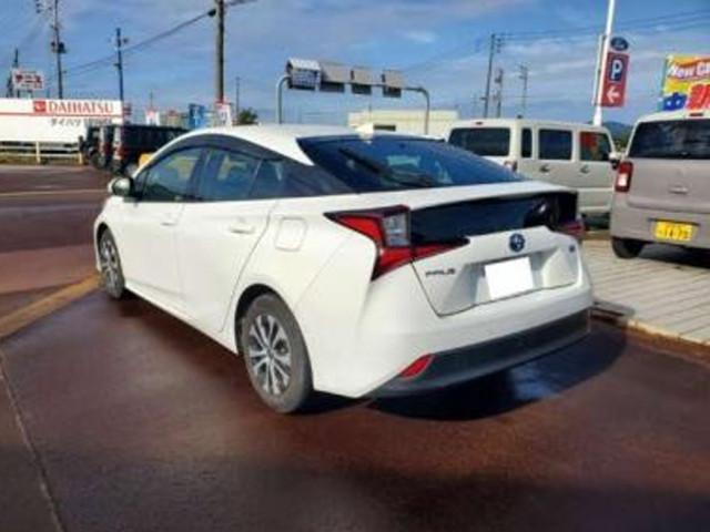 Toyota Prius 2021